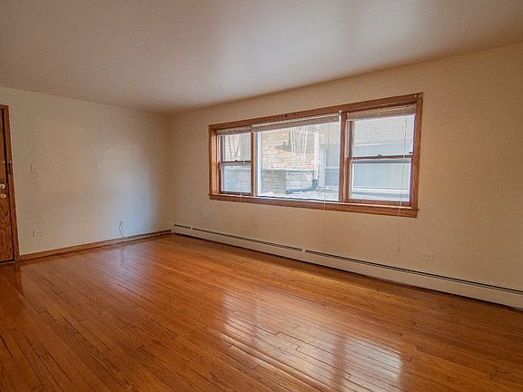 2nd image of 3053 S Harlem Ave #Gw