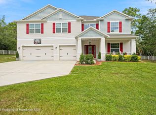 9025 Mazette Rd, Weeki Wachee, FL 34613