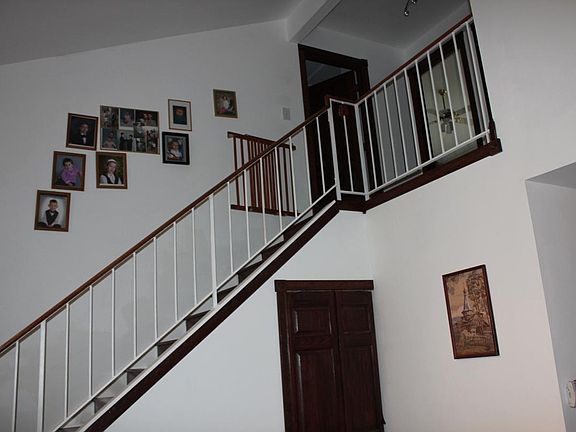 5th image of 4563 Olmstead Dr