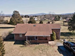 90 Robinson Rd, Front Royal, VA 22630