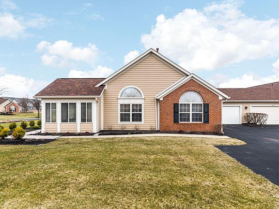 2nd image of 4580 Collingwood Pointe Pl