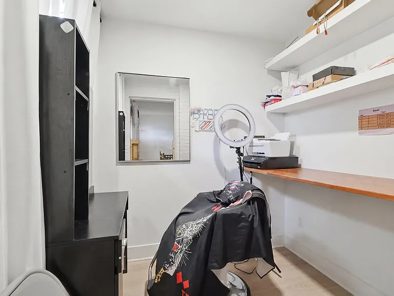 411 Edwin St #A — Photo 15