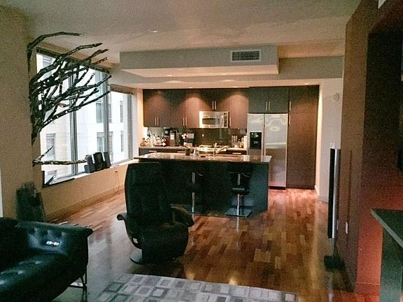 4th image of 2200 Westlake Ave #S807
