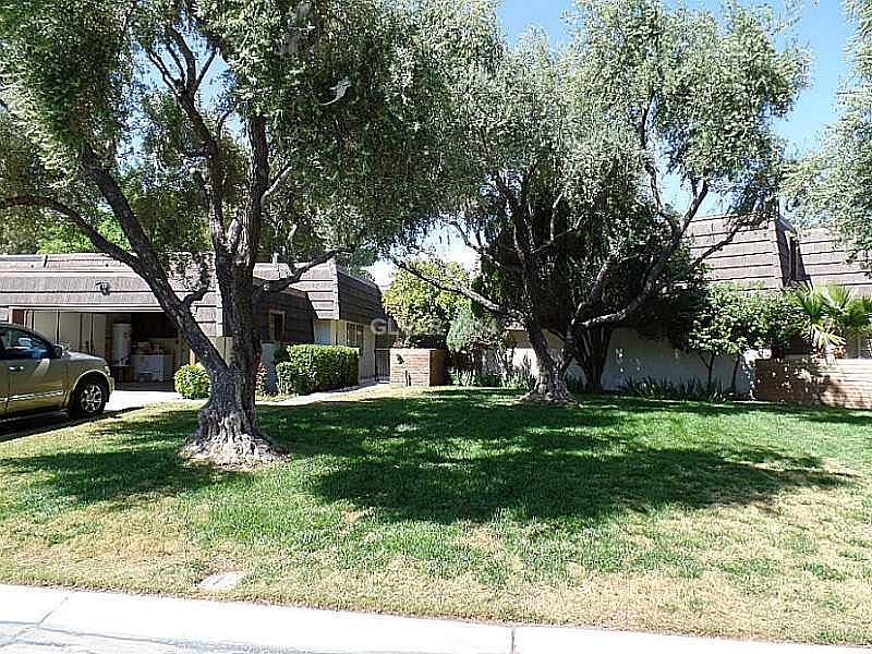 1st image of 2931 Pinehurst Dr