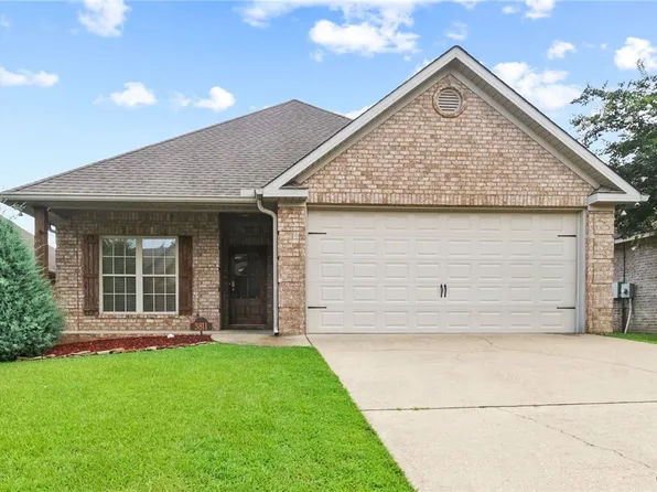 3811 Veranda Ct, Northport, AL 35473