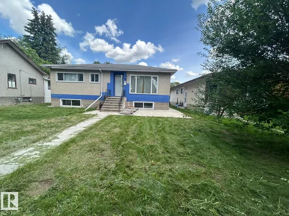 12041 86th St NW, Edmonton, AB T5B 3K5