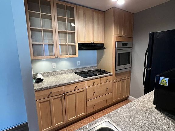 2nd image of 1101 Saint Paul St Unit 1411