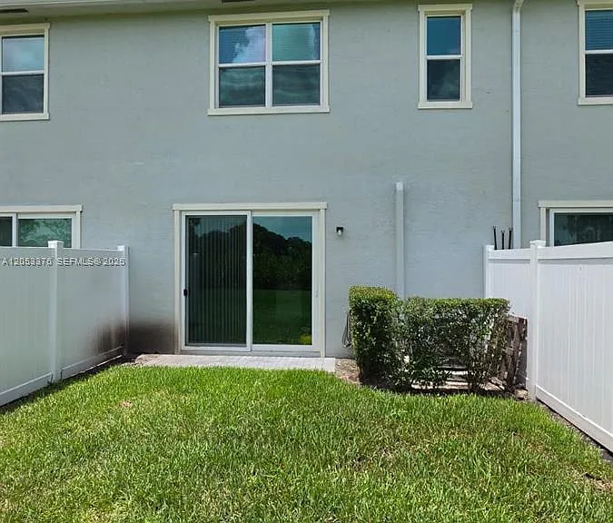 694 SE Lake Falls St — Photo 11