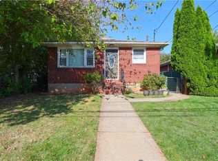 25 Lincoln Ave, Staten Island, NY 10306