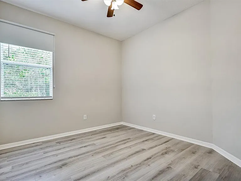 8169 Stone Leaf Ln — Photo 20