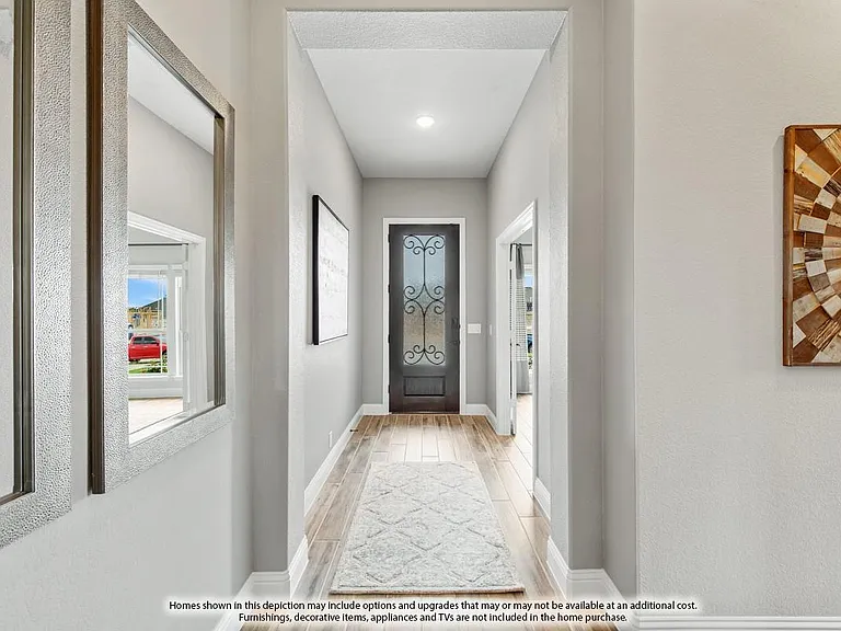 716 Sedona St — Photo 2