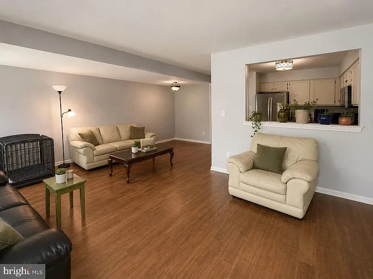 5 Society Ct — Photo 7