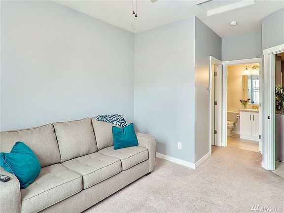 4th image of 34223 SE Moses St