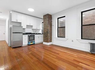 214 E 82nd St APT 12, New York, NY 10028