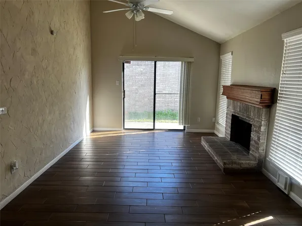 18522 Glen Briar Ln, Houston, TX 77084