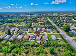 212 Benson St, Naples, FL 34113