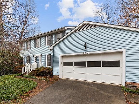 4th image of 2905 Stradford Ln NW