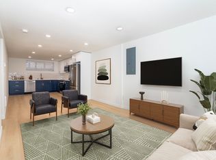 4015 SW Thistle St #B, Seattle, WA 98136