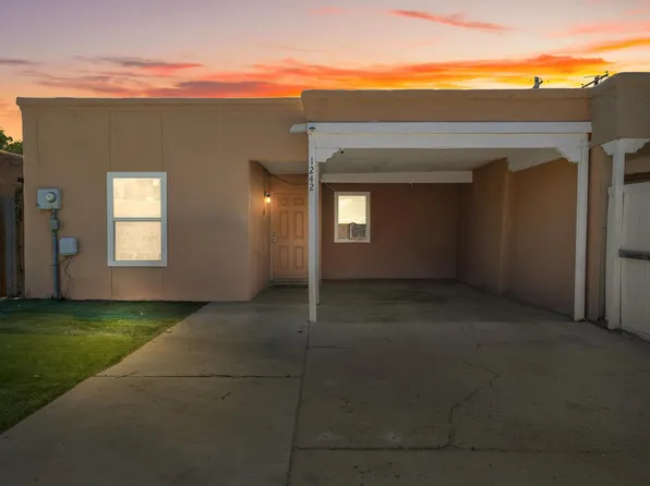 1242 Calle Madera, Bernalillo, NM 87004