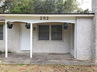 252 Sherwood Ln, Brunswick, GA 31525