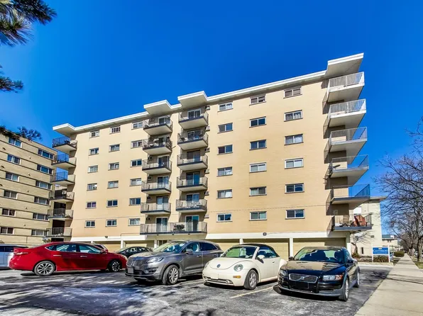 315 Des Plaines Ave APT 307, Forest Park, IL 60130