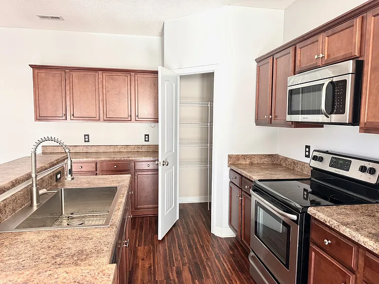 415 Old Stage Rd — Photo 5