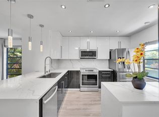21338 Juego Cir APT 11B, Boca Raton, FL 33433