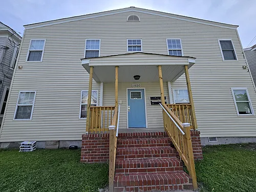1520 Prentis Ave Photo 1