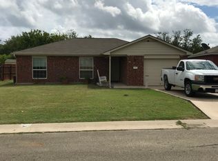 2411 N 12th St, Temple, TX 76501