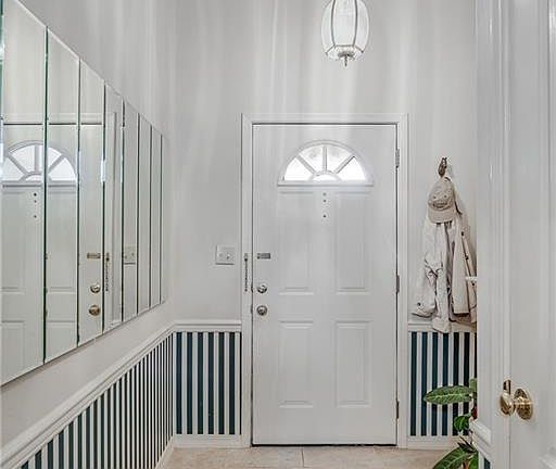 3rd image of 5305 Meadowsweet Cir