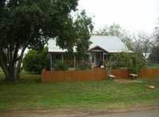 201 W Moore St, Kyle, TX 78640