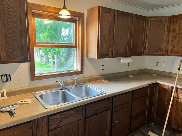 (undisclosed Address), Pine City, MN 55063