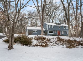 75 Brookdale Dr, Stamford, CT 06903