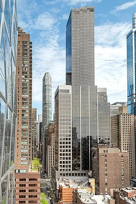 Sold by Compass | media 9