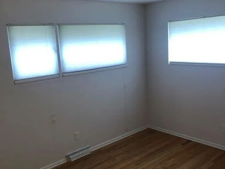 6330 N Elmhurst St — Photo 15