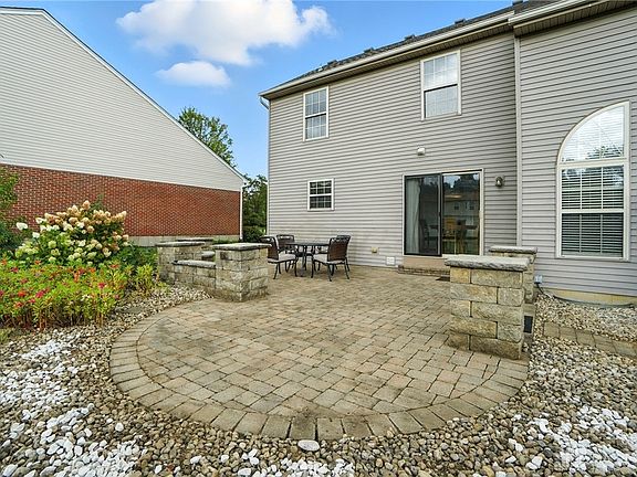 4th image of 6577 Rosegate Ct