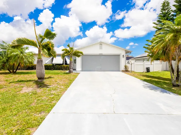 1253 SW Asturia Avenue, Port St Lucie, FL 34953