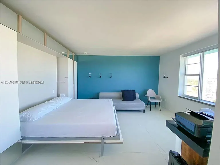 5255 Collins Ave #9E — Photo 22