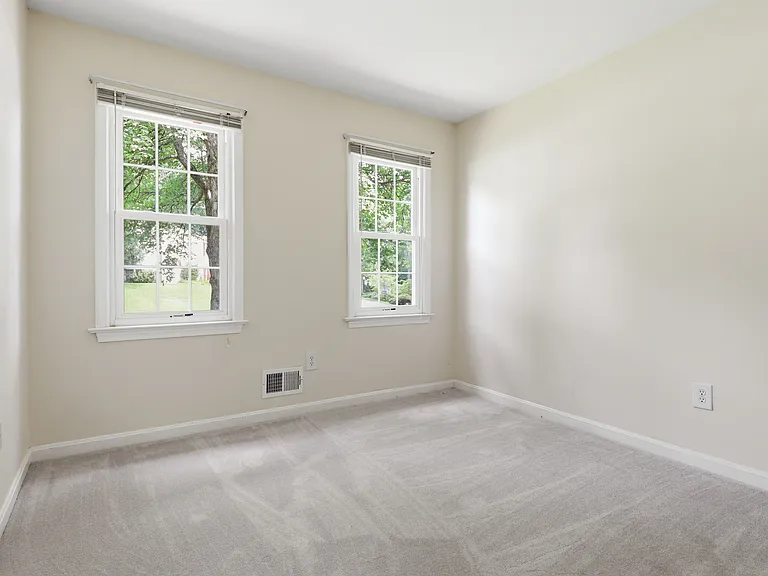 8747 Arley Dr — Photo 23