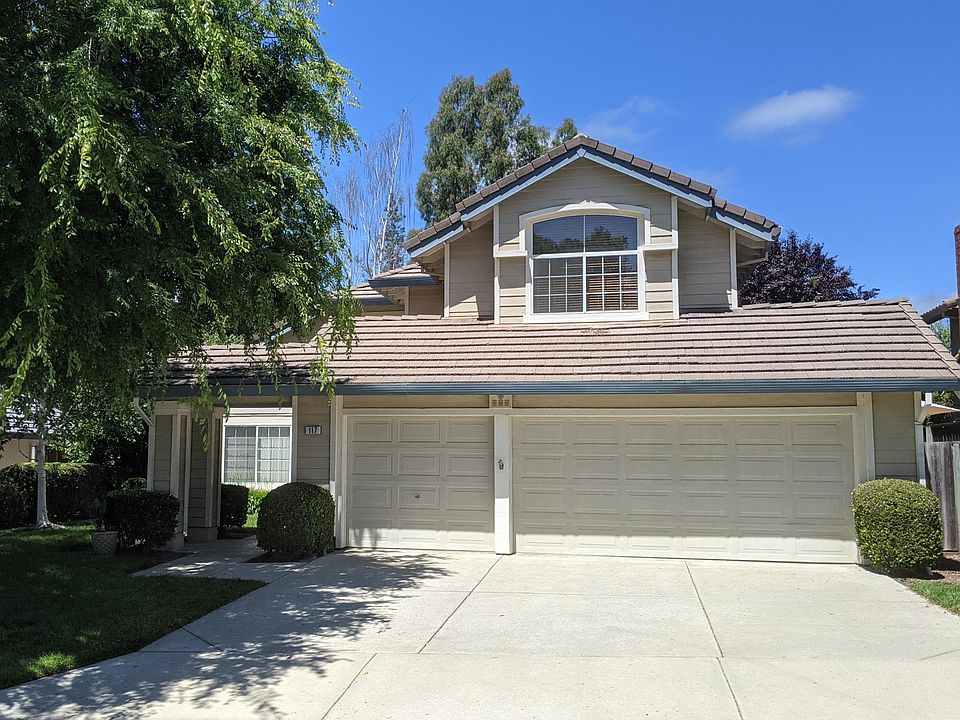 1st image of 117 Zinfandel Cir