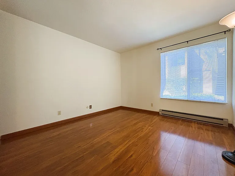 505 Cypress Point Dr #209 — Photo 17