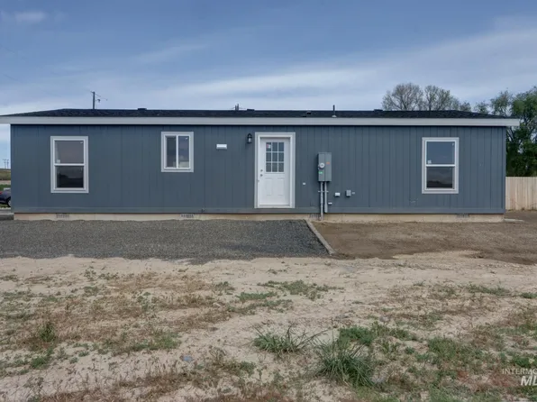 494 Elm St, Vale, OR 97918