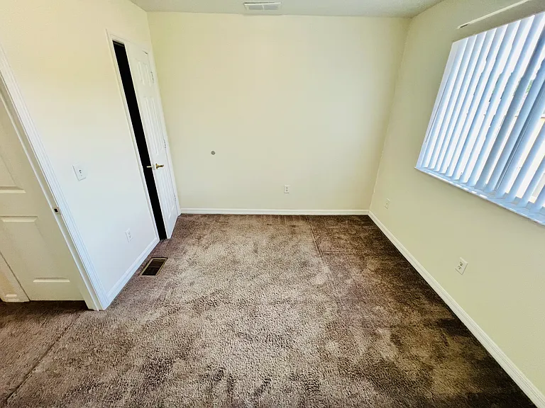 276 Milestone Dr — Photo 29