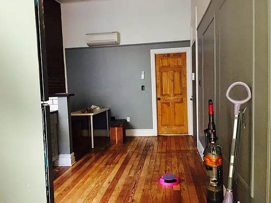 Rented by Nooklyn NYC LLC | media 28