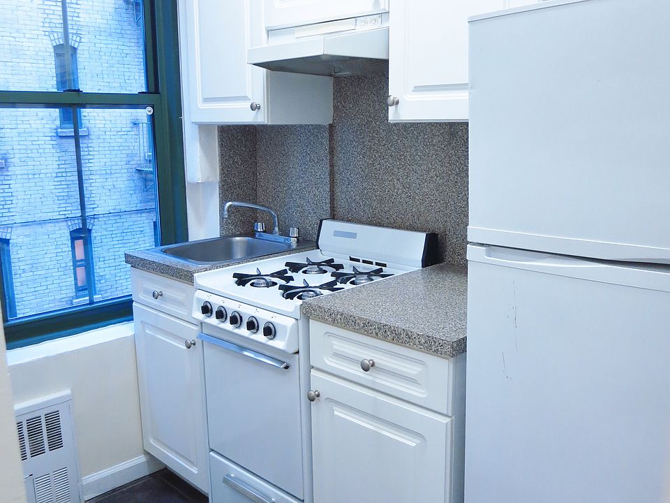 1st image of 516 E 79th St APT 2G