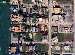 203 W Retama St, South Padre Island, TX 78597
