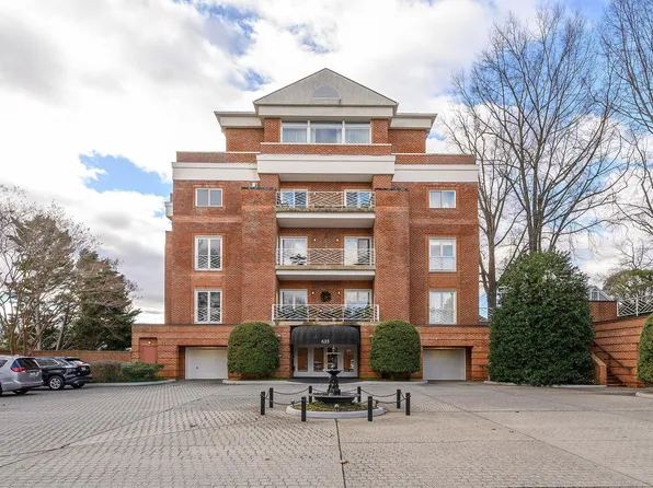 635 Worthington Dr APT 302, Charlottesville, VA 22903