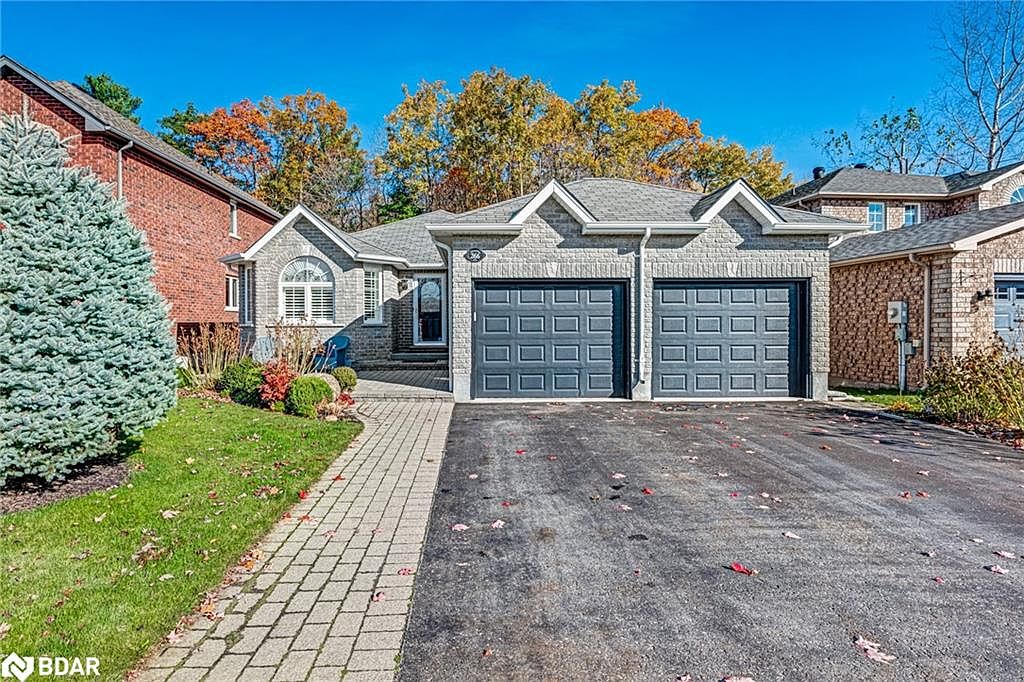 266 Mapleton Ave, Barrie, ON L4N 8T7 MLS 40508265 Zillow