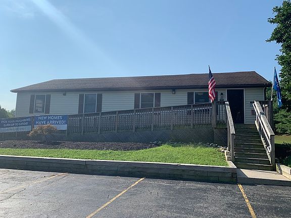 3rd image of 1008 Laura Lee Ct