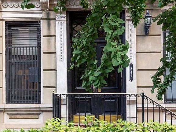 5th image of 346 E 58th St #2